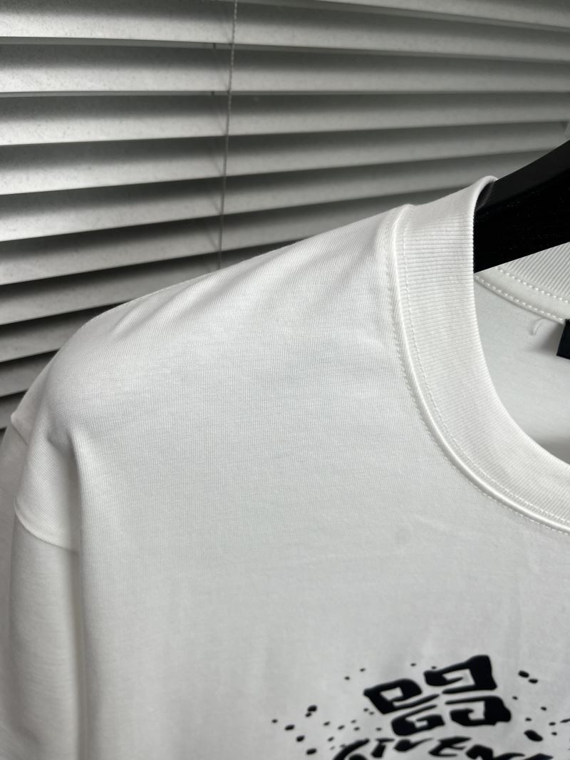 Givenchy T-Shirts